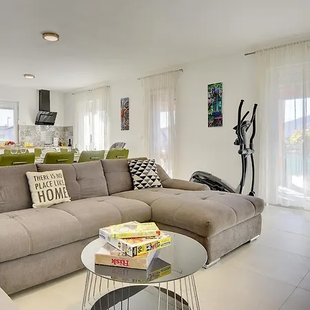Holiday home Buzdonka
